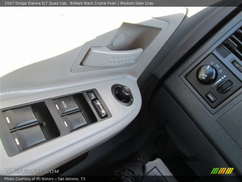 Brilliant Black Crystal Pearl / Medium Slate Gray 2007 Dodge Dakota SLT Quad Cab