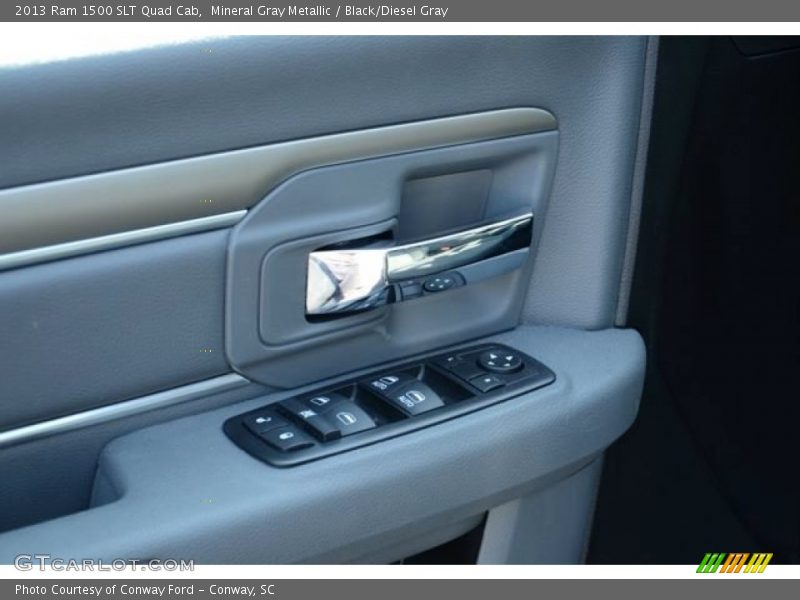 Mineral Gray Metallic / Black/Diesel Gray 2013 Ram 1500 SLT Quad Cab