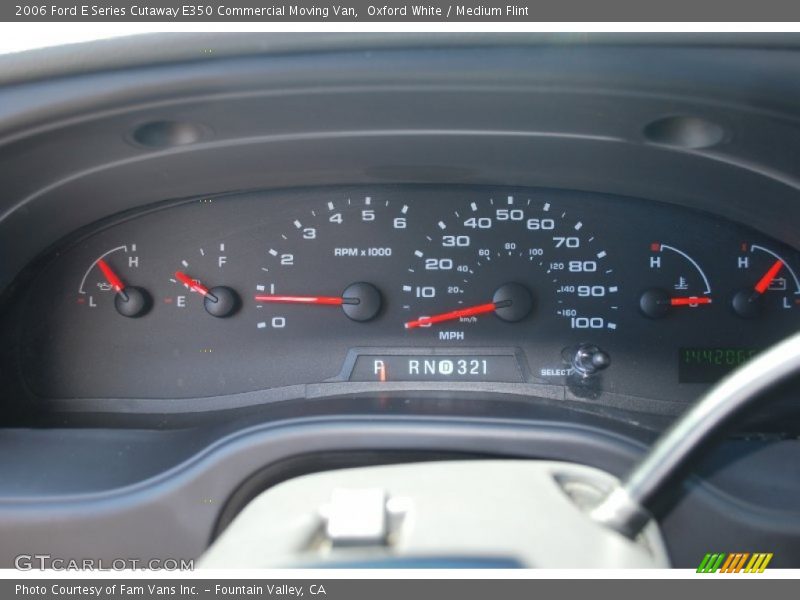 Oxford White / Medium Flint 2006 Ford E Series Cutaway E350 Commercial Moving Van