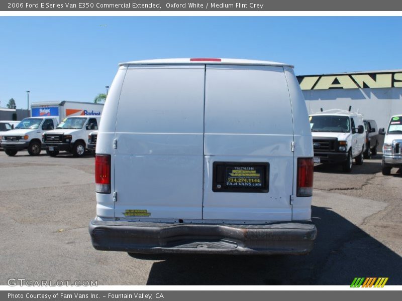 Oxford White / Medium Flint Grey 2006 Ford E Series Van E350 Commercial Extended