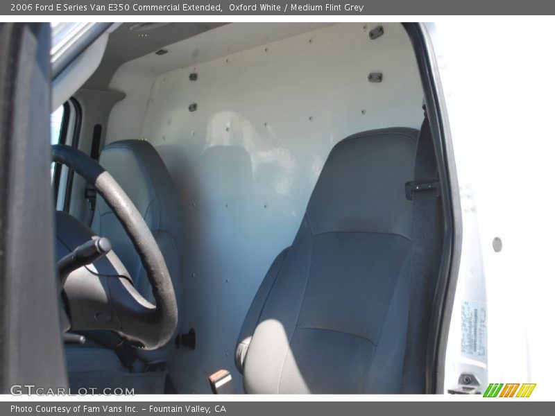 Oxford White / Medium Flint Grey 2006 Ford E Series Van E350 Commercial Extended