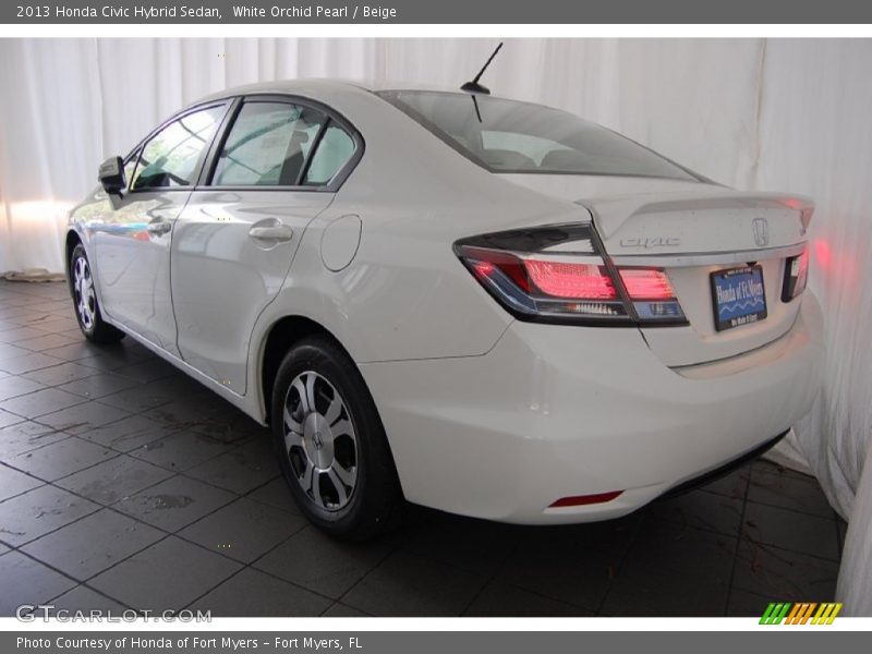 White Orchid Pearl / Beige 2013 Honda Civic Hybrid Sedan