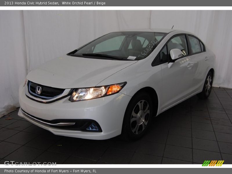 White Orchid Pearl / Beige 2013 Honda Civic Hybrid Sedan