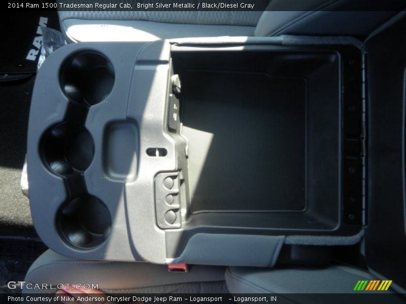 Bright Silver Metallic / Black/Diesel Gray 2014 Ram 1500 Tradesman Regular Cab