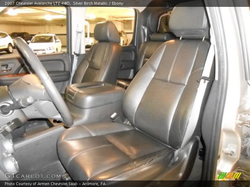 Silver Birch Metallic / Ebony 2007 Chevrolet Avalanche LTZ 4WD