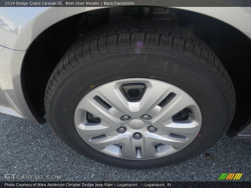 Billet Silver Metallic / Black/Sandstorm 2014 Dodge Grand Caravan SE