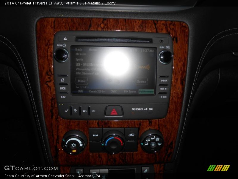 Atlantis Blue Metallic / Ebony 2014 Chevrolet Traverse LT AWD