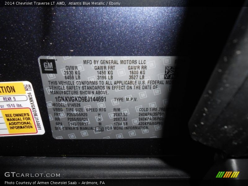 Atlantis Blue Metallic / Ebony 2014 Chevrolet Traverse LT AWD