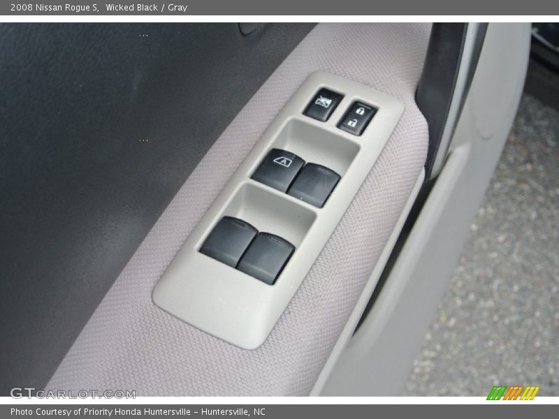 Wicked Black / Gray 2008 Nissan Rogue S