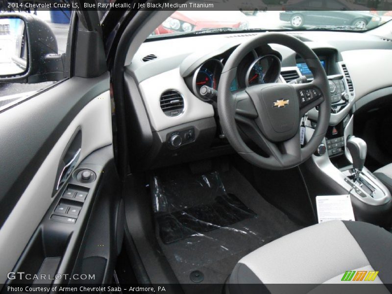 Blue Ray Metallic / Jet Black/Medium Titanium 2014 Chevrolet Cruze LS