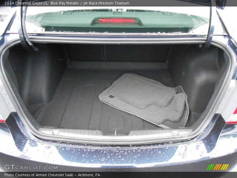 Blue Ray Metallic / Jet Black/Medium Titanium 2014 Chevrolet Cruze LS