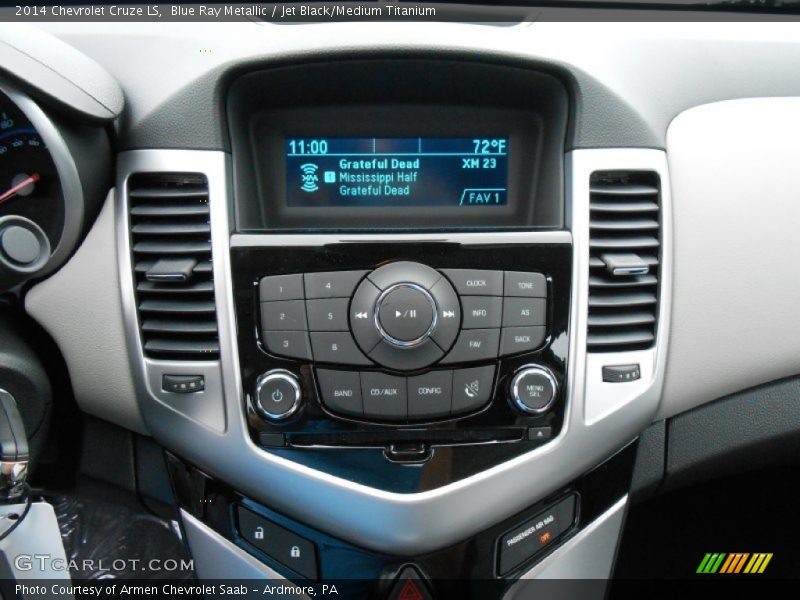 Blue Ray Metallic / Jet Black/Medium Titanium 2014 Chevrolet Cruze LS