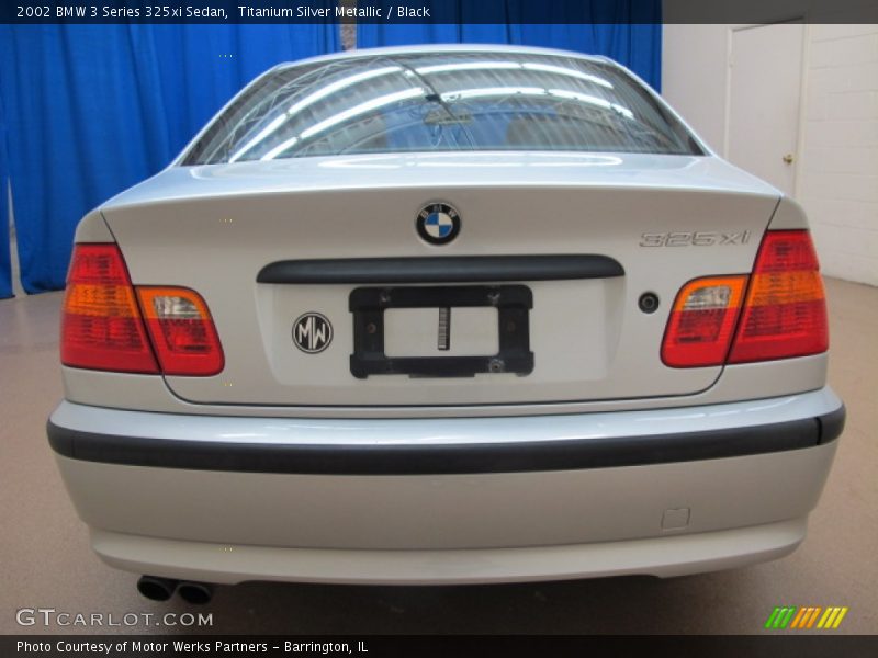 Titanium Silver Metallic / Black 2002 BMW 3 Series 325xi Sedan