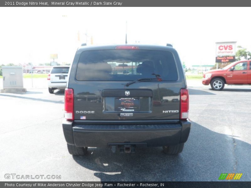 Mineral Gray Metallic / Dark Slate Gray 2011 Dodge Nitro Heat