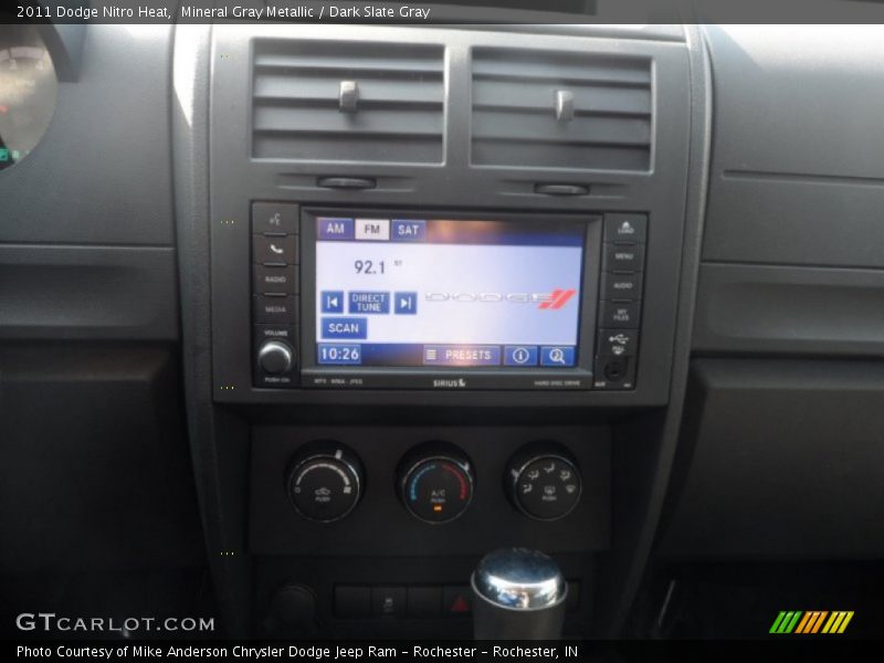 Mineral Gray Metallic / Dark Slate Gray 2011 Dodge Nitro Heat
