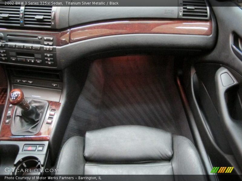 Titanium Silver Metallic / Black 2002 BMW 3 Series 325xi Sedan