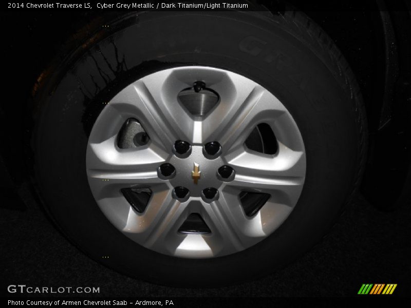 Cyber Grey Metallic / Dark Titanium/Light Titanium 2014 Chevrolet Traverse LS