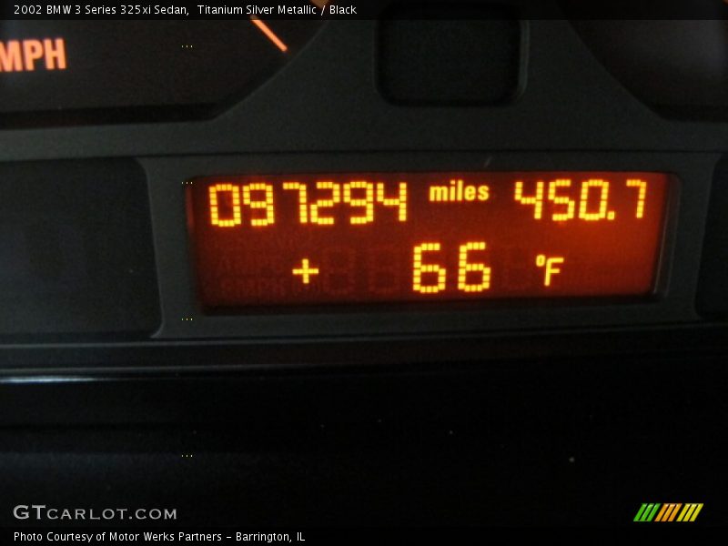 Titanium Silver Metallic / Black 2002 BMW 3 Series 325xi Sedan