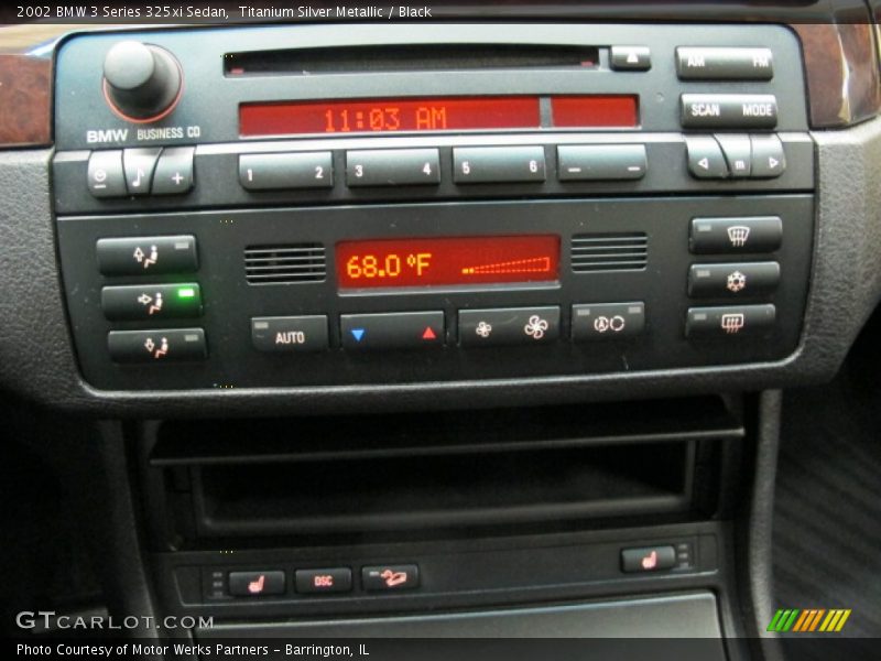 Titanium Silver Metallic / Black 2002 BMW 3 Series 325xi Sedan