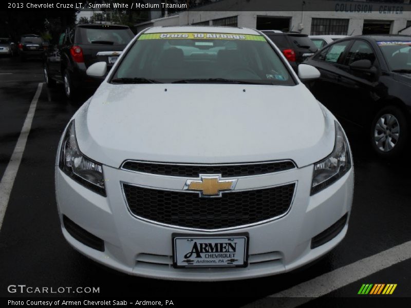 Summit White / Medium Titanium 2013 Chevrolet Cruze LT