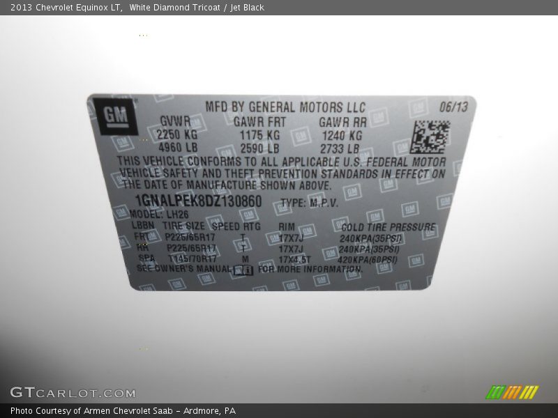 White Diamond Tricoat / Jet Black 2013 Chevrolet Equinox LT