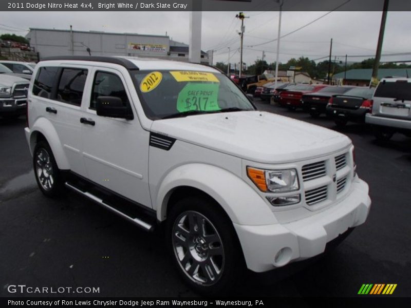 Bright White / Dark Slate Gray 2011 Dodge Nitro Heat 4x4