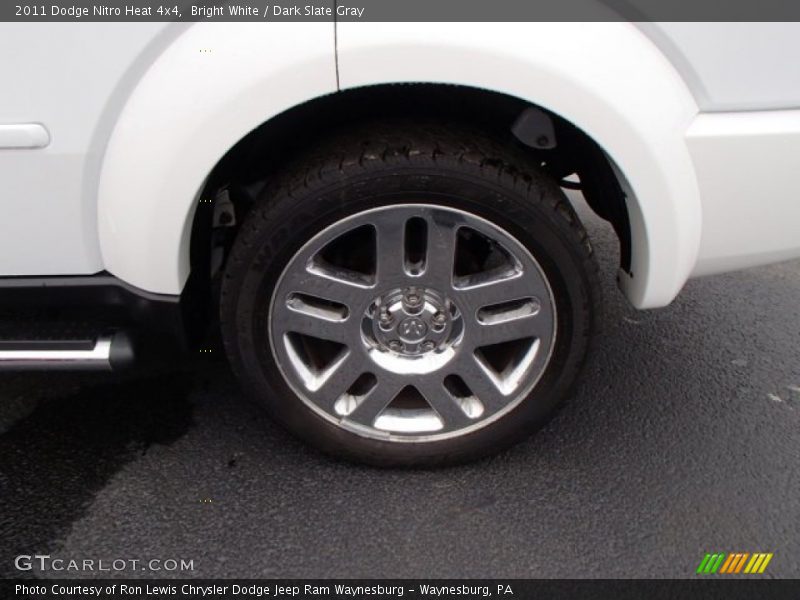 Bright White / Dark Slate Gray 2011 Dodge Nitro Heat 4x4