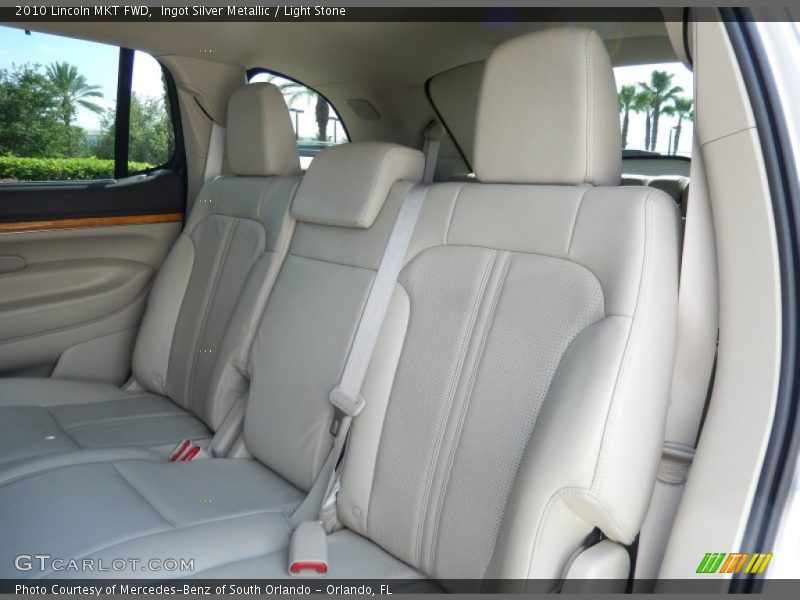 Ingot Silver Metallic / Light Stone 2010 Lincoln MKT FWD