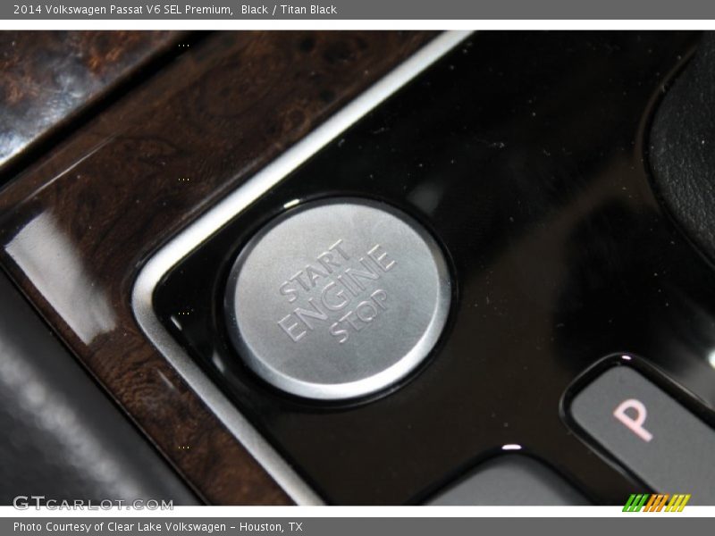 Black / Titan Black 2014 Volkswagen Passat V6 SEL Premium