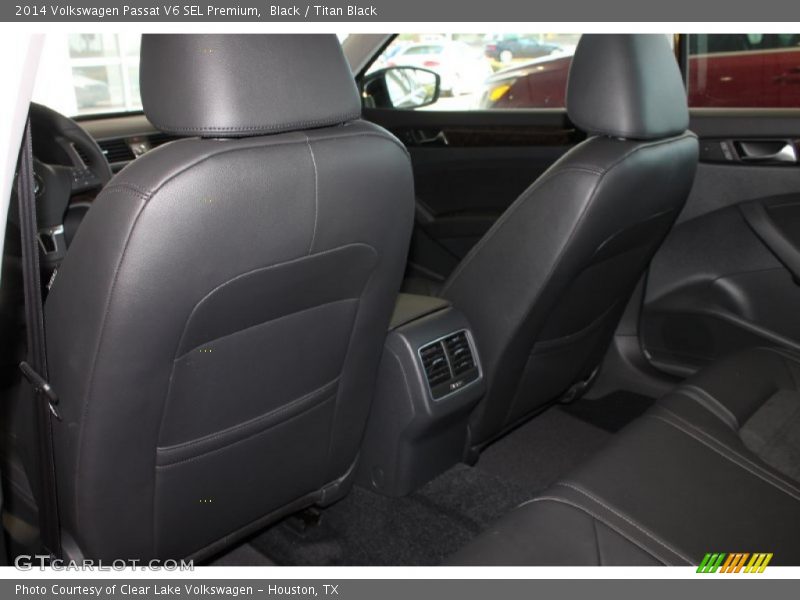 Black / Titan Black 2014 Volkswagen Passat V6 SEL Premium