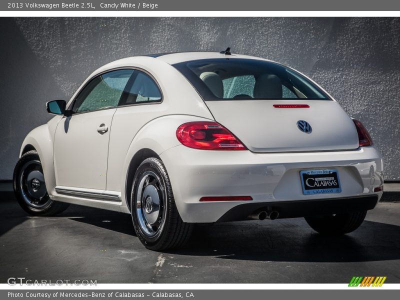 Candy White / Beige 2013 Volkswagen Beetle 2.5L