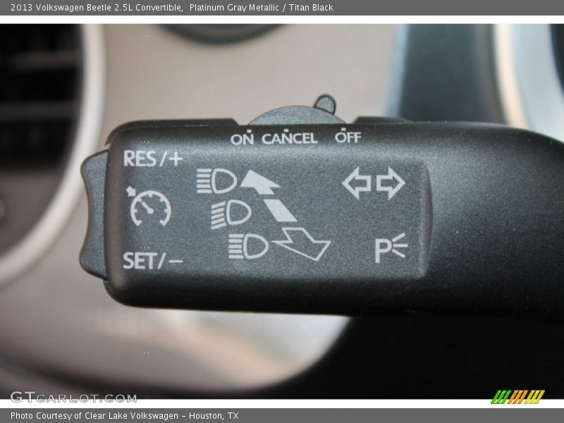 Platinum Gray Metallic / Titan Black 2013 Volkswagen Beetle 2.5L Convertible