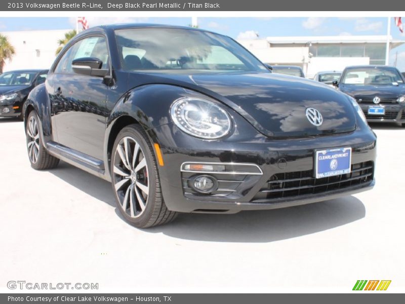 Deep Black Pearl Metallic / Titan Black 2013 Volkswagen Beetle R-Line