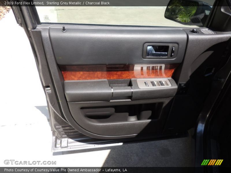 Sterling Grey Metallic / Charcoal Black 2009 Ford Flex Limited