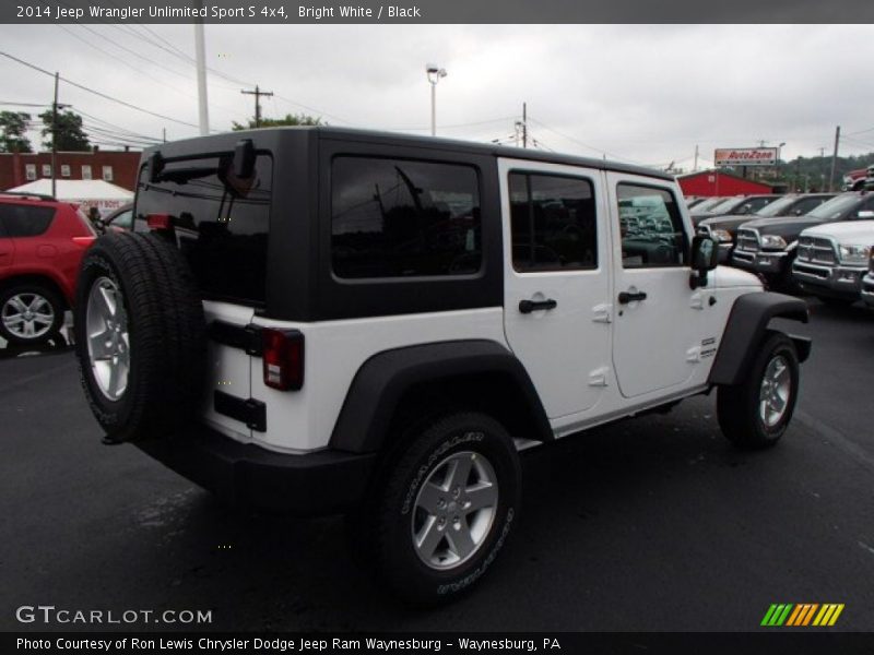 Bright White / Black 2014 Jeep Wrangler Unlimited Sport S 4x4