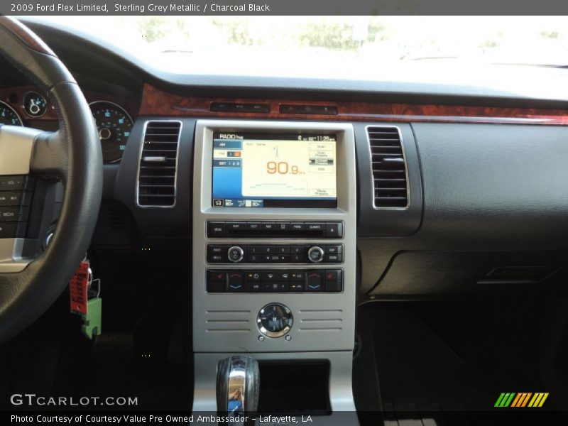 Sterling Grey Metallic / Charcoal Black 2009 Ford Flex Limited