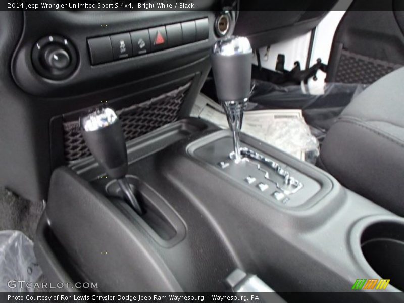  2014 Wrangler Unlimited Sport S 4x4 5 Speed Automatic Shifter