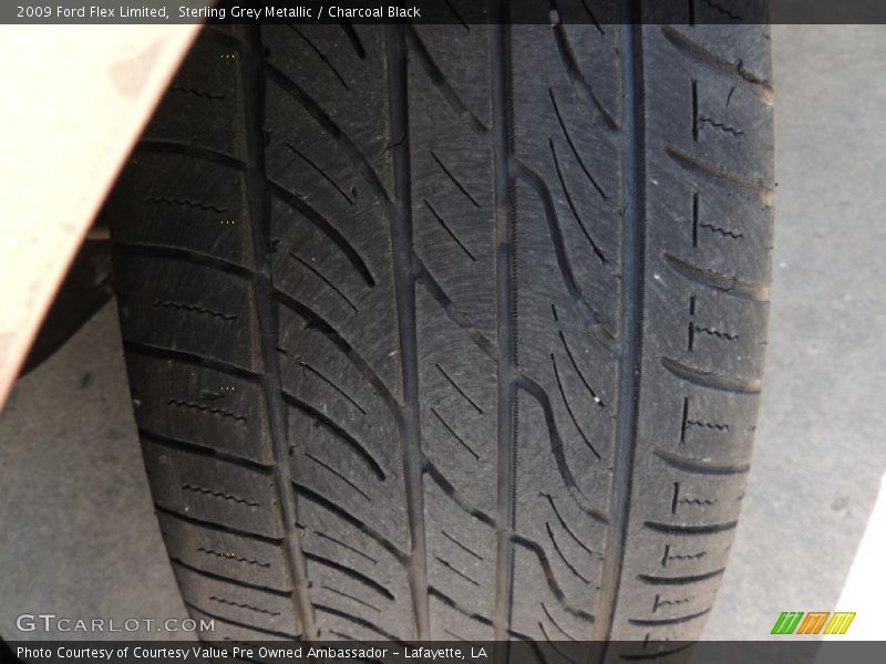Sterling Grey Metallic / Charcoal Black 2009 Ford Flex Limited
