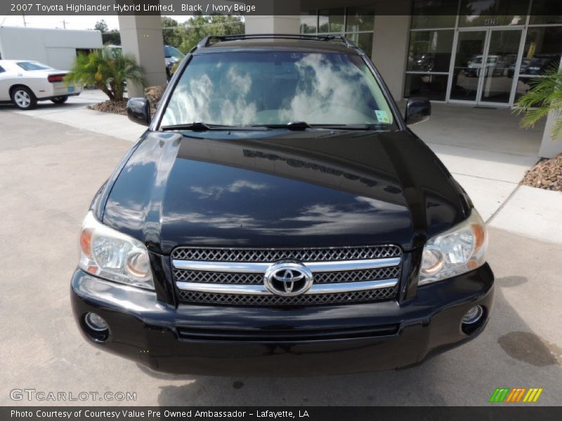 Black / Ivory Beige 2007 Toyota Highlander Hybrid Limited