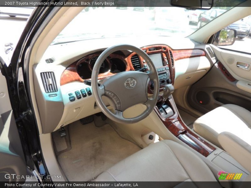 Black / Ivory Beige 2007 Toyota Highlander Hybrid Limited