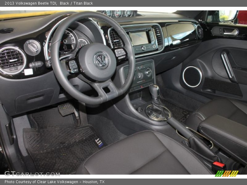 Black / Titan Black 2013 Volkswagen Beetle TDI