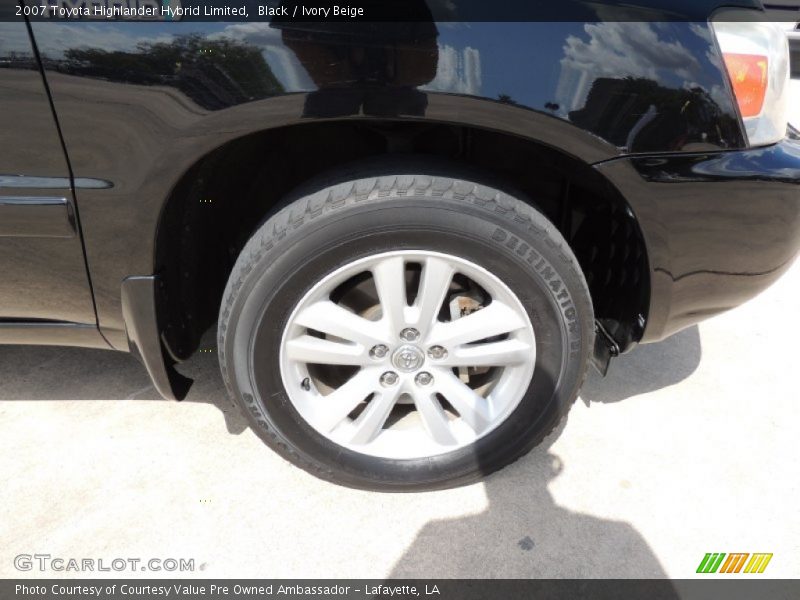 Black / Ivory Beige 2007 Toyota Highlander Hybrid Limited