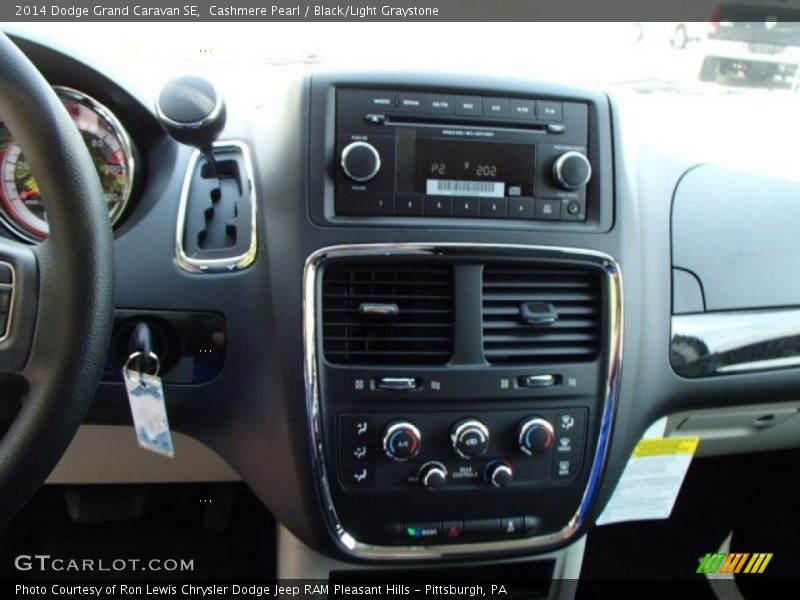 Cashmere Pearl / Black/Light Graystone 2014 Dodge Grand Caravan SE