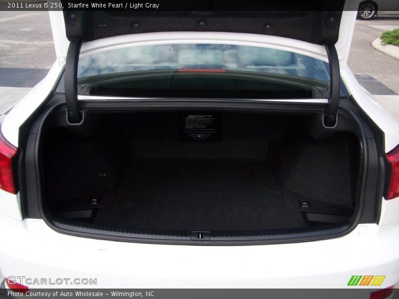 Starfire White Pearl / Light Gray 2011 Lexus IS 250