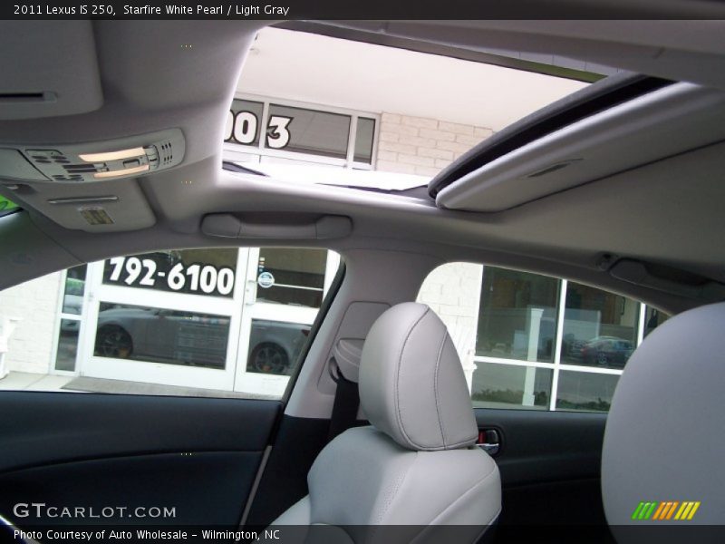 Starfire White Pearl / Light Gray 2011 Lexus IS 250
