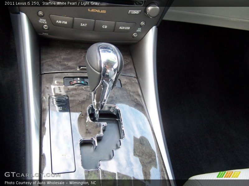 Starfire White Pearl / Light Gray 2011 Lexus IS 250