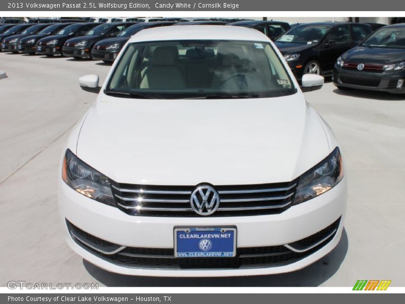 Candy White / Cornsilk Beige 2013 Volkswagen Passat 2.5L Wolfsburg Edition