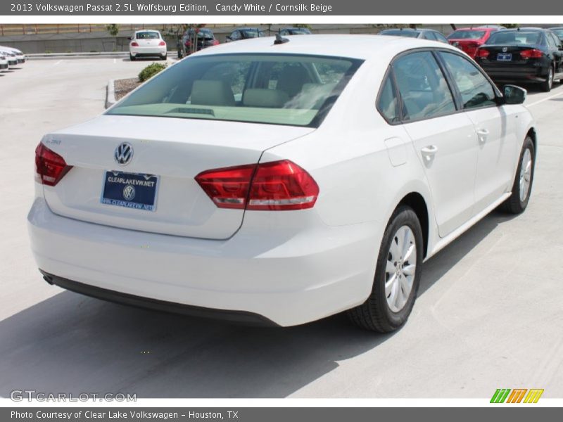 Candy White / Cornsilk Beige 2013 Volkswagen Passat 2.5L Wolfsburg Edition