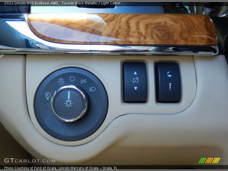 Tuxedo Black Metallic / Light Camel 2011 Lincoln MKS EcoBoost AWD