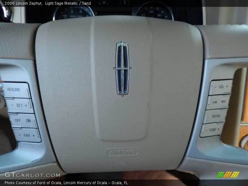 Light Sage Metallic / Sand 2006 Lincoln Zephyr